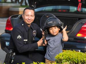 By getting to know the men in blue serving their neighborhood, these children gain a greater appreciation of the service police provide the community.