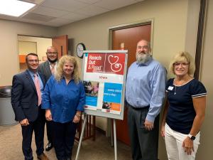 Reach Out and Read and Amerigroup Iowa celebrate new clinic opening in rural Iowa