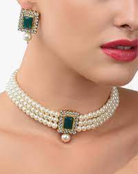 Choker Market