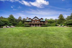 Main Residence at Big Tree Farm