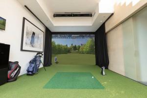 Foresight Sports Golf Simulator