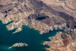 Lake Mead draining away from its surroundings