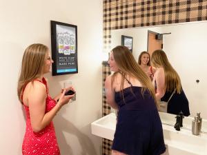 Social Indoor digital advertising reaches gender-specific audiences in bars, restaurants and event spaces nationwide.