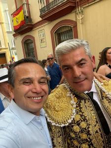 Pepe de la Cajiga con la comunidad 2