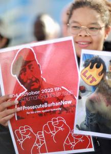 The protesters are asking the international community to prosecute Al Burhan before a war crimes tribunal.