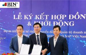 The representatives of BIN Corporation Group, SAP Vietnam, and ATS Vietnam officially signed a cooperation agreement