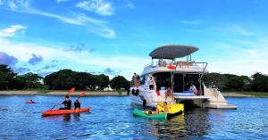 yacht vacation