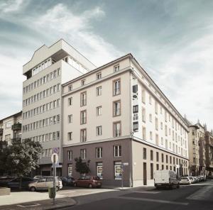 Alfa HUB 13 is located in close proximity to Váci street and Lehel Square in Budapest, Hungary