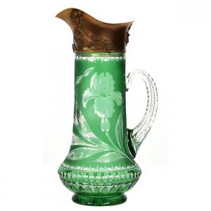 Brilliant Period Cut Glass green cut to clear tankard attributed to Stevens and Williams, with a finely engraved Iris décor and a beautiful embossed gilded sterling silver spot with Iris design.