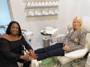 Celebrity Pedicurist Gloria L. Williams, owner of Footnanny Foot Spa gives Beverly Hills Mayor Lilli Bosse a preview of the Footnanny Brand experience. Photo: Platinum Star PR