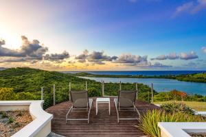 Premier estate with views of the Caribbean Sea to St. Thomas