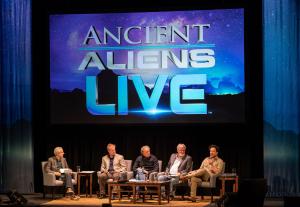 Nick Pope, Dr. Travis Taylor, William Henry, David Childress and Giorgio Tsoukalos discuss extraterrestrial theories.