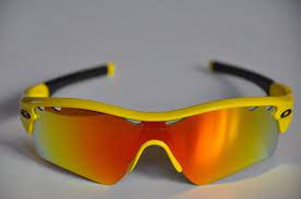 Sports Glasses Market