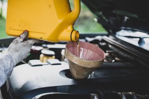 Abrasion-Resistant Hydraulic Oil
