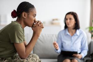 photo of female soldier with PTSD getting mental health treatment