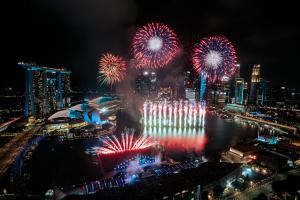 Spectacular Return of Fireworks to Usher in the New Year at Marina Bay Singapore Countdown 2023