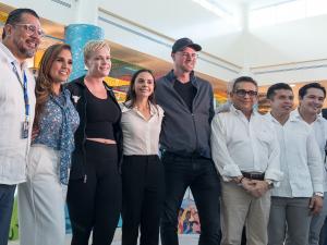 celebración de la llegada del pasajero  30 millones al Aeropuerto Internacional de Cancún