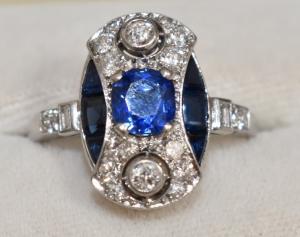 Very rare, circa 1910-1920 Art Deco Pailin natural blue sapphire and diamond evening ring set in platinum, with GIA report.