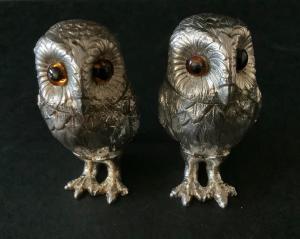Pair of Tiffany & Co. sterling silver salt and pepper shaker owls (est. $1,000-$3,500).