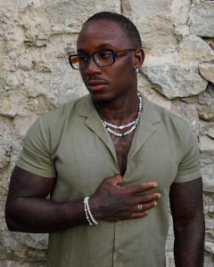 black rectangle frames for men