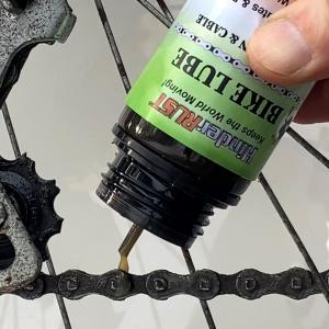 HinderRUST Bike Lube: Bike lubricant and rust stopper for roller chains, control cables, shifters, and derailleurs.