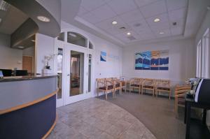 Smile makeover with cosmetic dentistry including veneers, teeth whitening, and dental implants.