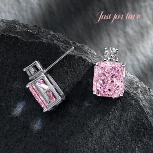 Vooglam earrings for Valentine's Day