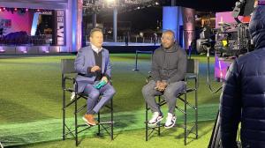 Marshall Faulk and Brian Kilmeade from Fox & Friends talk about the Foundation for a Drug-Free World’s educational materials.