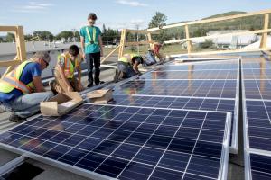 Global solar panel recycling market