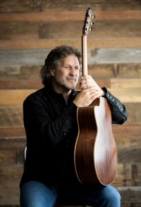 Nashville Singer Songwriter Ridge Banks