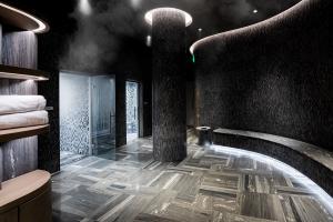 Spa at The Fairmont Century City designed by DFL
