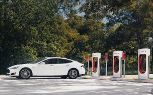 Tesla's Electric Vehicle Charging