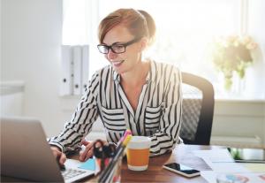 Sales representative using Optiwe's product