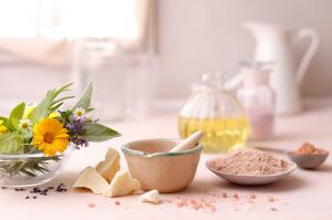  Vegan Cosmetics Market-PMI