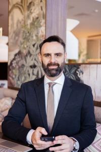 Rowan Rozemond, Board Member and Secretary of DHF Capital, is experienced investor, incubator and accelerator in the Venture Capital world with over 10 years of experiance in the business.