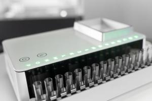Lab scanning solution that solves your sample switching problems