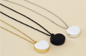 BOND TOUCH DEBUTS BOND HEART,  FIRST SMART NECKLACE THAT ALLOWS WEARER TO FEEL THE HEARTBEATS OF LOVED ONES