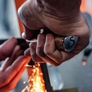 If you feel the STEELPORT carbon steel knife is in need of a deep refresh due to accidental misuse, our expert team can now restore the STEELPORT to near-new condition