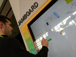 Try Google Jamboard | Google's new digital whiteboard