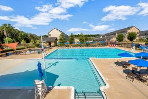 Skyline at Embrey Mill amenity