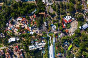 10,000 Sonrisas llega a Selva Magica en Guadalajar Jalisco