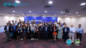 Photo de groupe des participants à l'ICG-18 à Singapour.