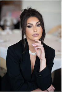 A photo of Sarah Arcuri, the Author of "The Owner & The Wife"