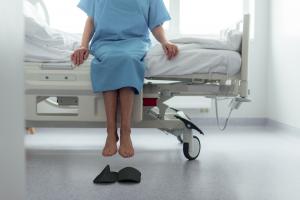 Active Touch: medical technology enhanced slippers fighting against floor contamination