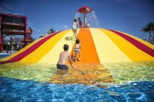 Parque acuatico Familiar en Cancun Wet and wild