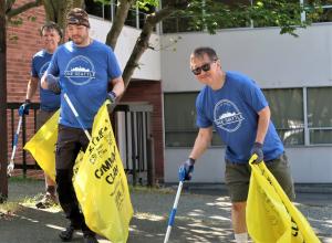 Volunteers picked up and disposed of trash in Seattle’s Queen Anne neighborhood.