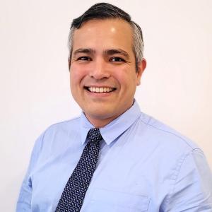 Leandro Estrada joins the Hauschild SpeedMixer®  team, bringing extensive experience from Solvay and Henkel