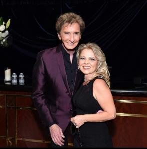 Long Time Barry Manilow Fans To Serenade Him On His 80th Birthday in Las Vegas