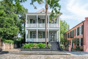 Charleston Estate on Historic Chalmers Street to be Sold at Online Auction June 26th