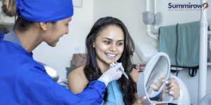 Surat’s renowned dentist Dr Ushma Kakkad talks about the benefits of having wisdom tooth removal for optimal outcomes when using clear aligners to straighten teeth at Summirow Dental Hospital in Surat.